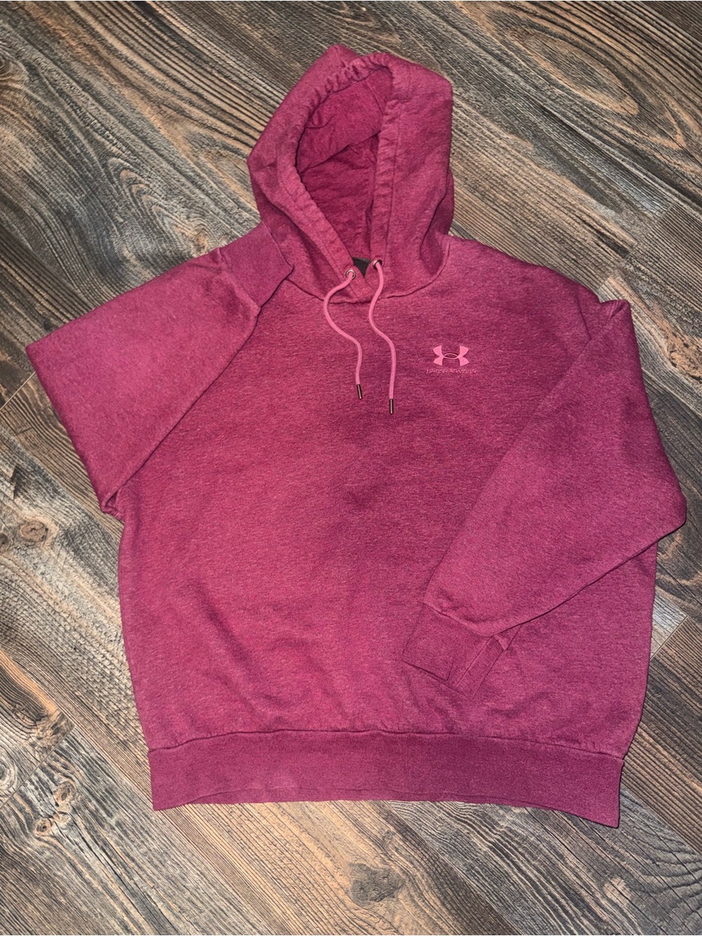 Under Armour Women's Maroon Hoodie Sweatshirt